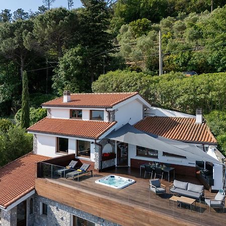 Spettacolare Vista Isola Terrazza E Idromassaggio Villa Noli Exteriör bild