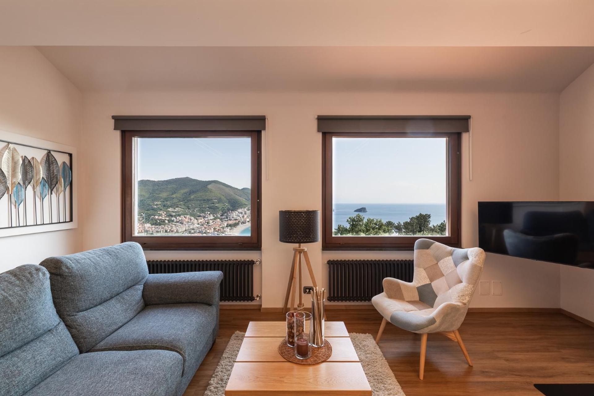 Spettacolare Vista Isola Terrazza E Idromassaggio Villa Noli Exteriör bild