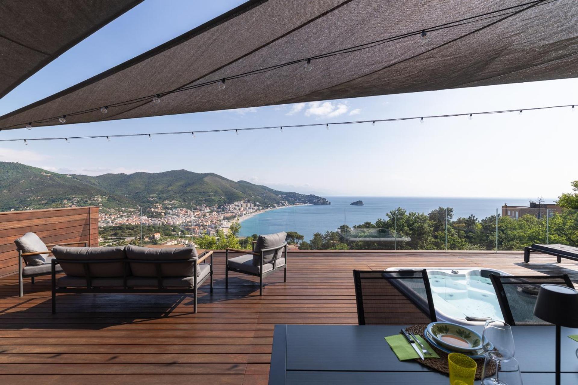 Spettacolare Vista Isola Terrazza E Idromassaggio Villa Noli Exteriör bild